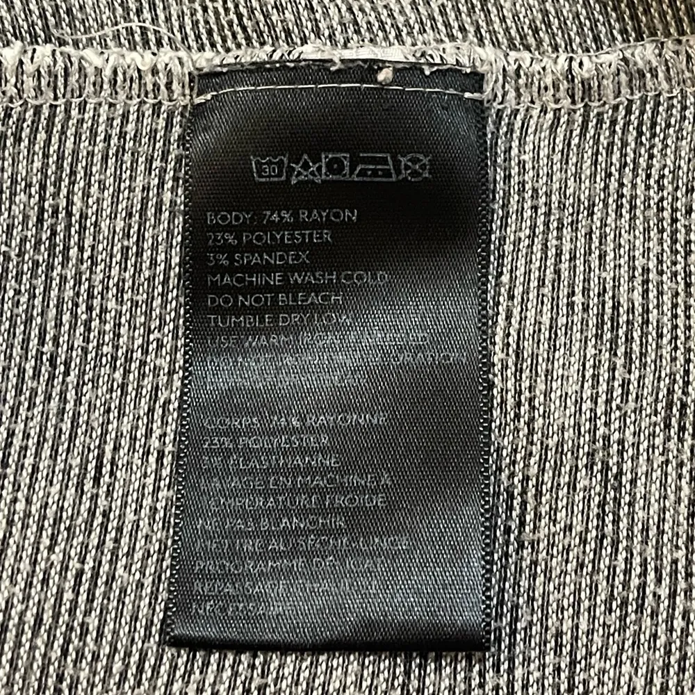 Truly Madly Deeply Urban Outfitters grey oversized tshirt women’s size large - Image 6