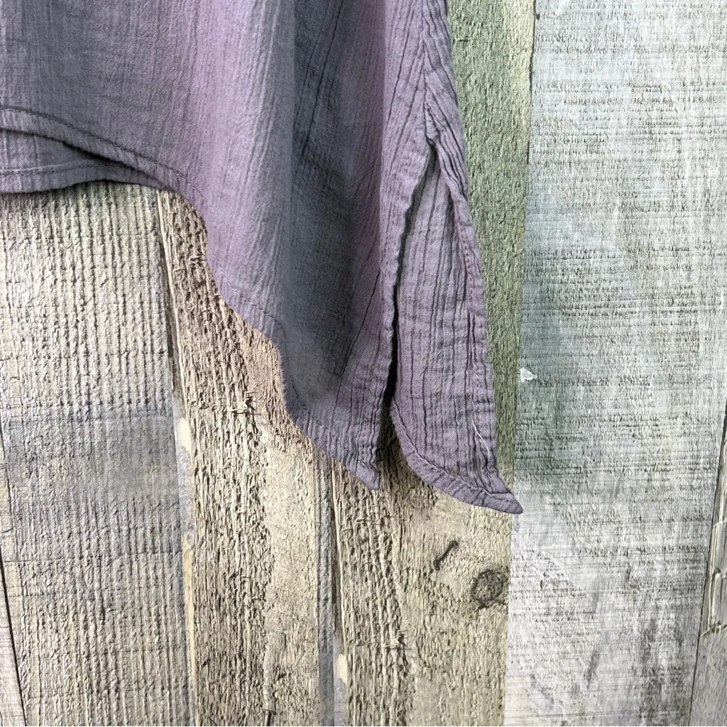 ICANTOO Size XL Gray Crinkle Gray Style Material Crewneck 3/4 Sleeve Tunic Top - Image 3