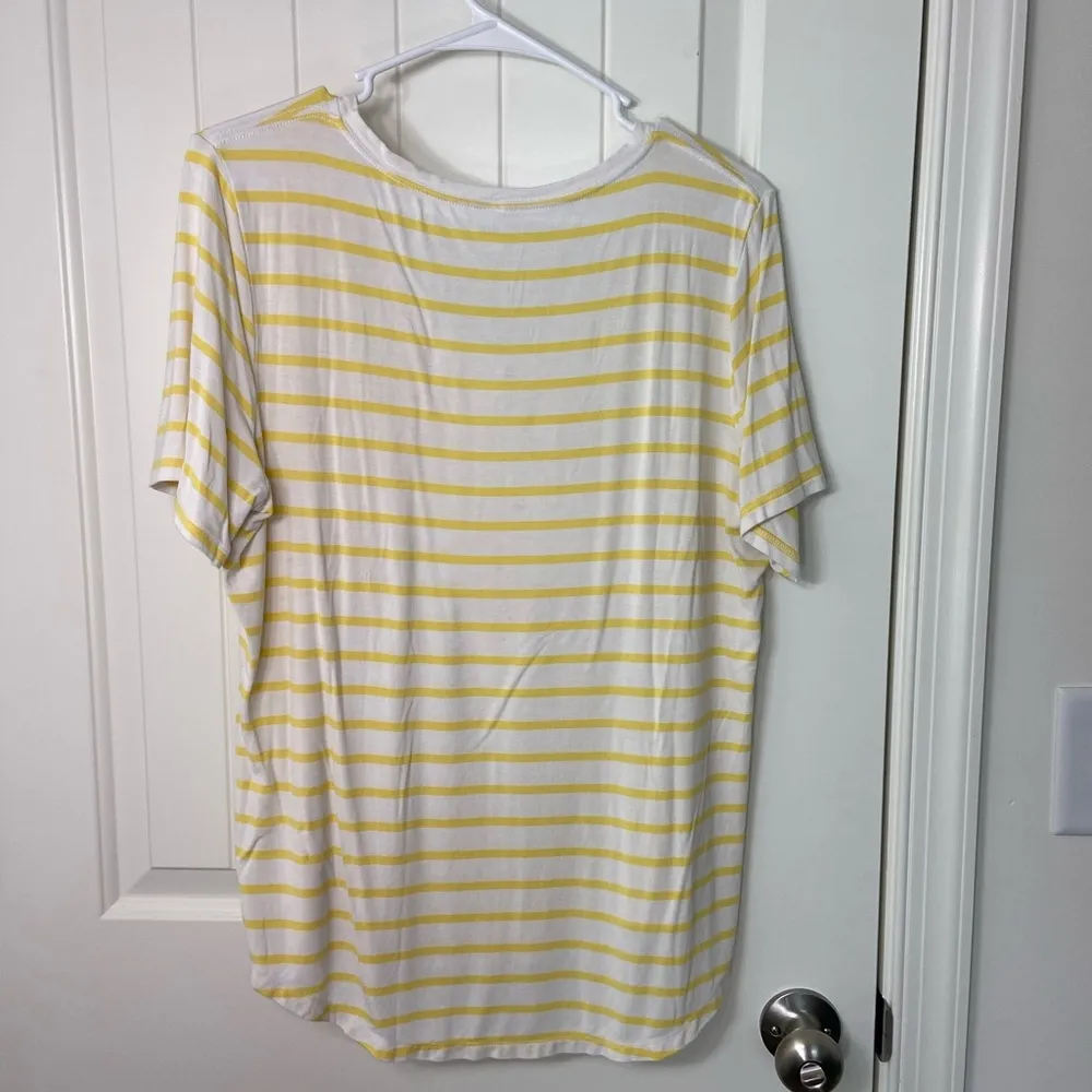 EUC Old Navy women’s yellow white striped soft stretch luxe short sleeve shirt L - Image 5