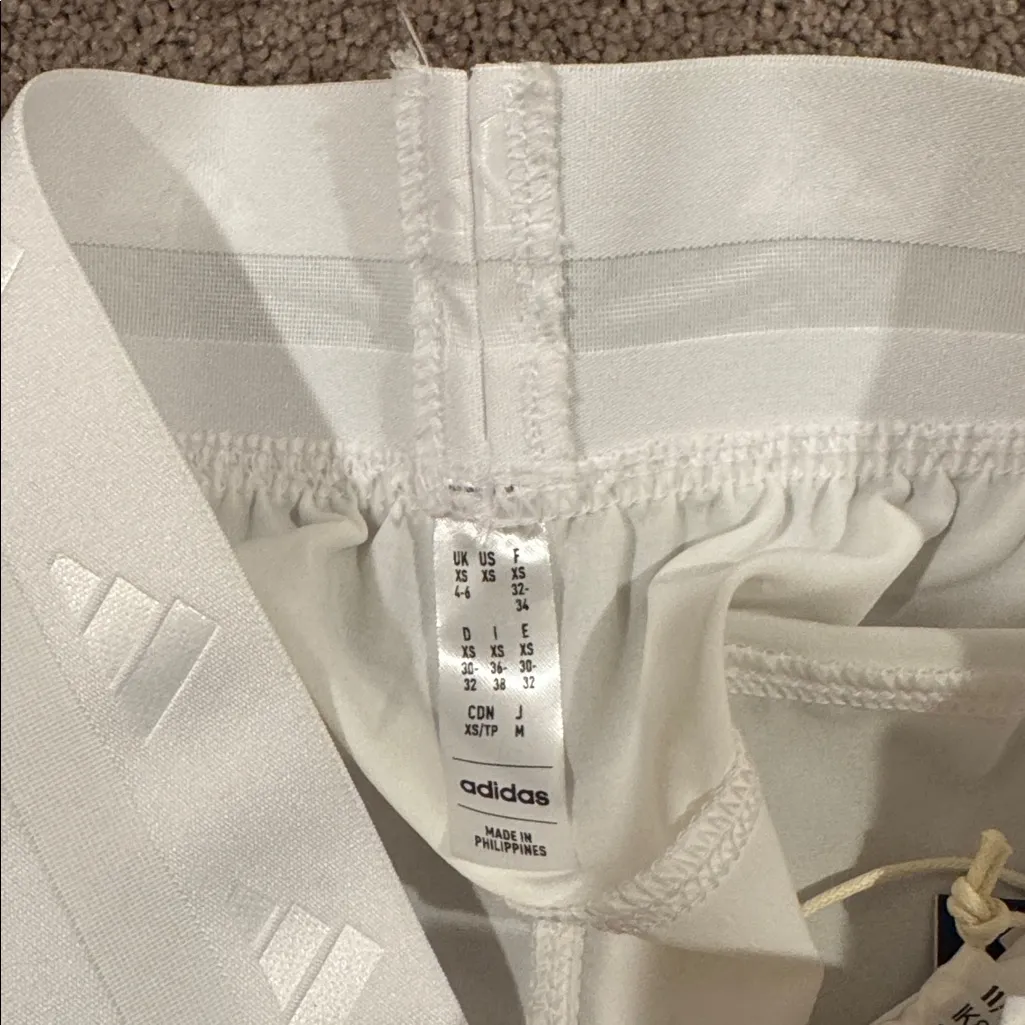 Adidas White Hyperglam Pacer Shorts SIZE XS - Image 3