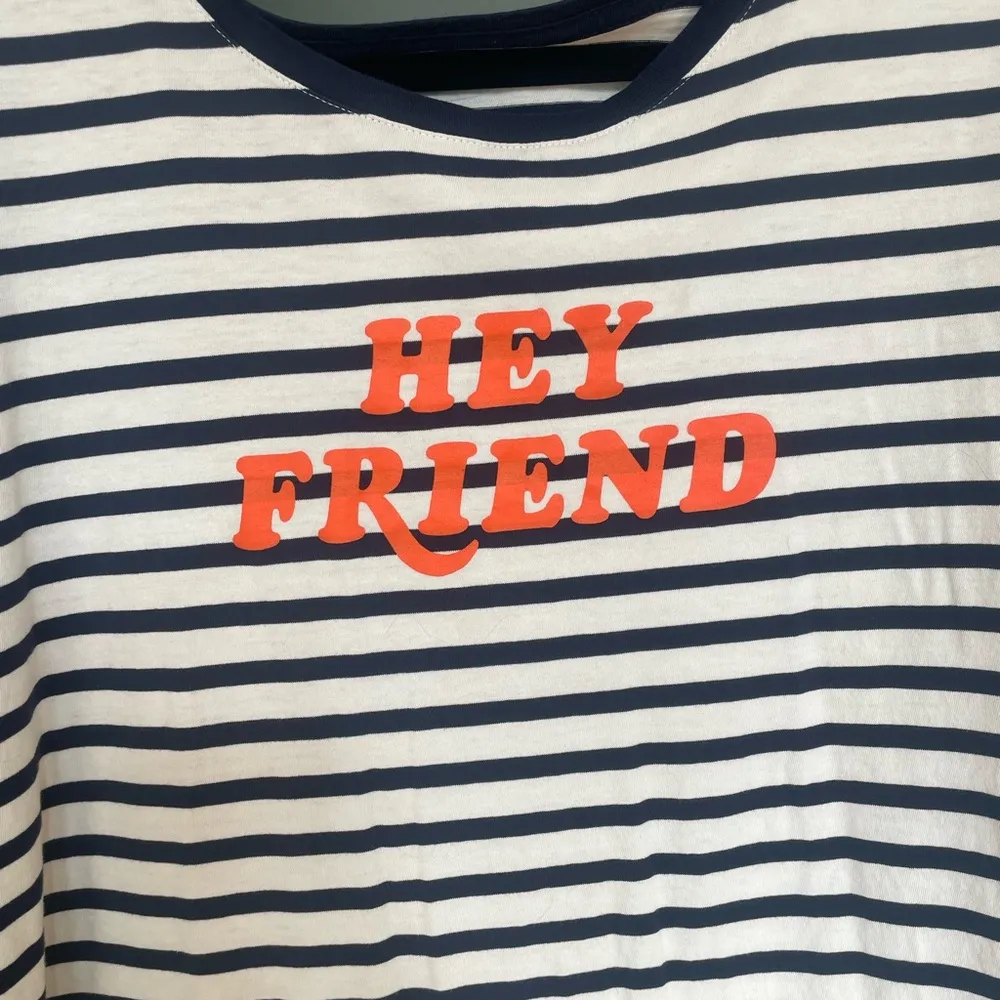 Old Navy - Striped T-Shirt with 'Hey Friend' Graphic 1X plus size - Image 3