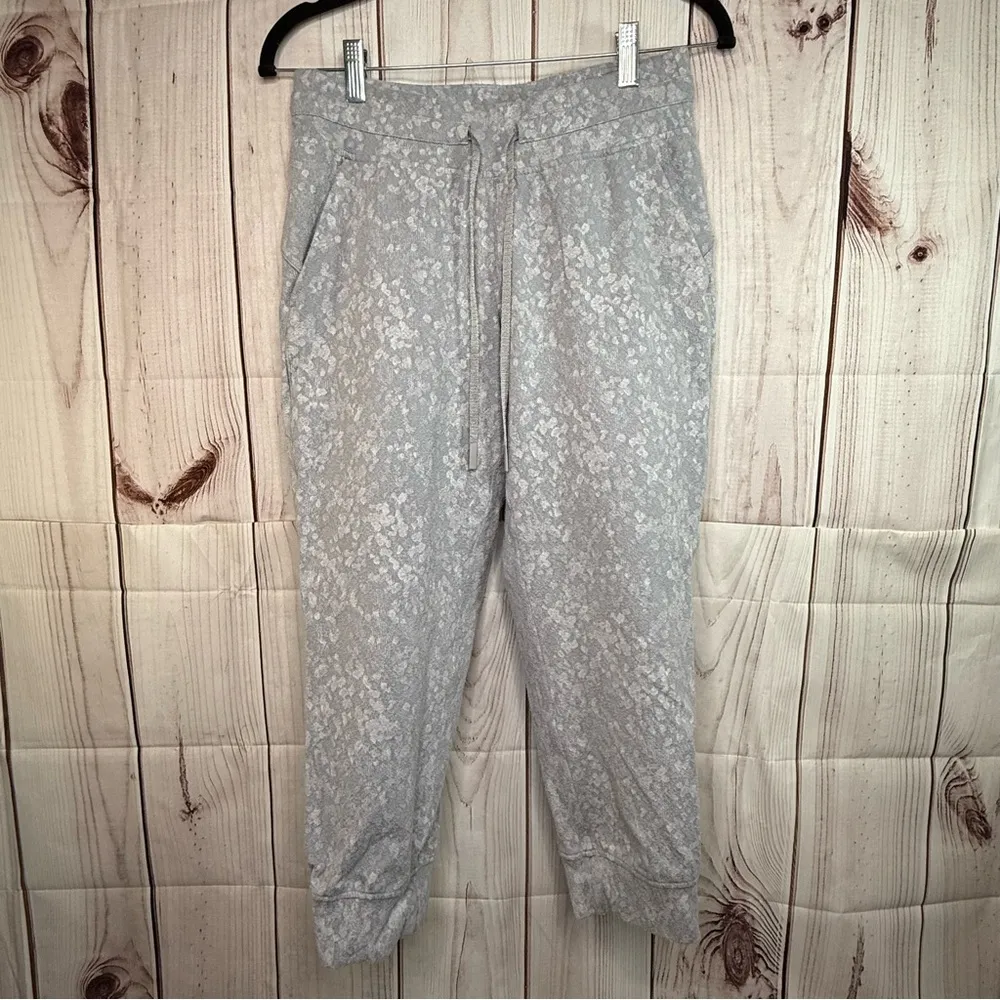 Lululemon Ready To Rulu Cropped Jacquard Rhino Gray Starlight Jogger - Image 2