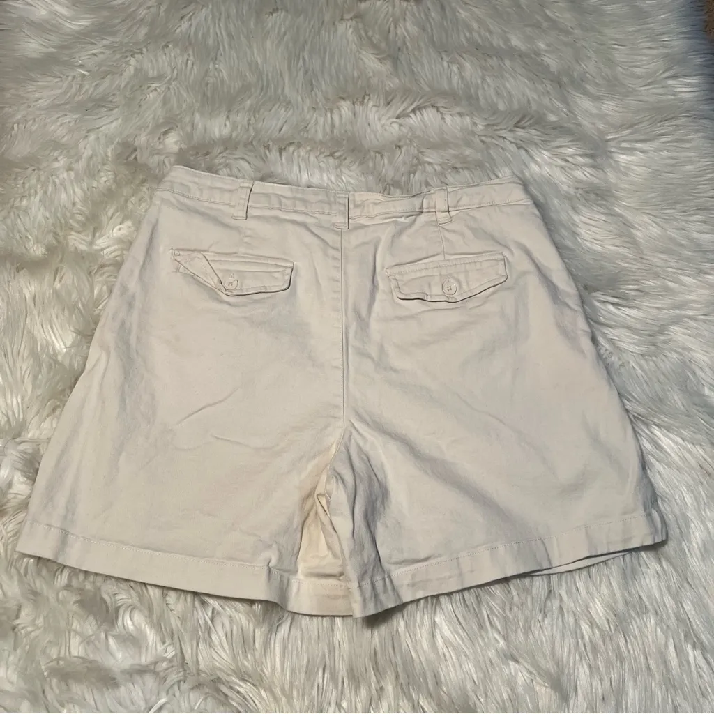 Banana Republic Chino Shorts Gysium White Cream 12 - Image 5