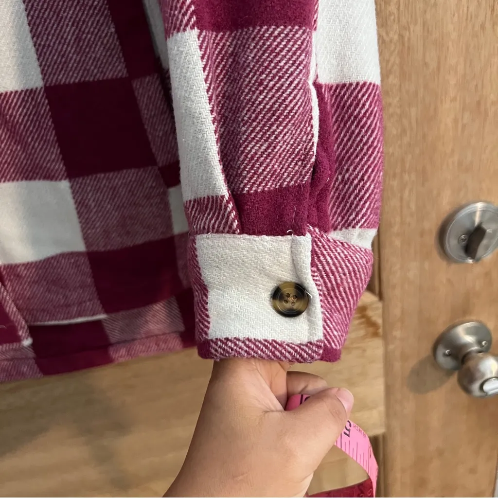 Women’s plain Fannel button‎ down shirts size s Pink - Image 4