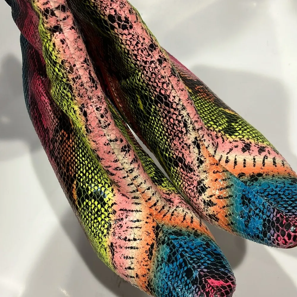 Azalea Wang skaywalker rainbow snake skin boots heeled boots women’s size 7 Pink - Image 12