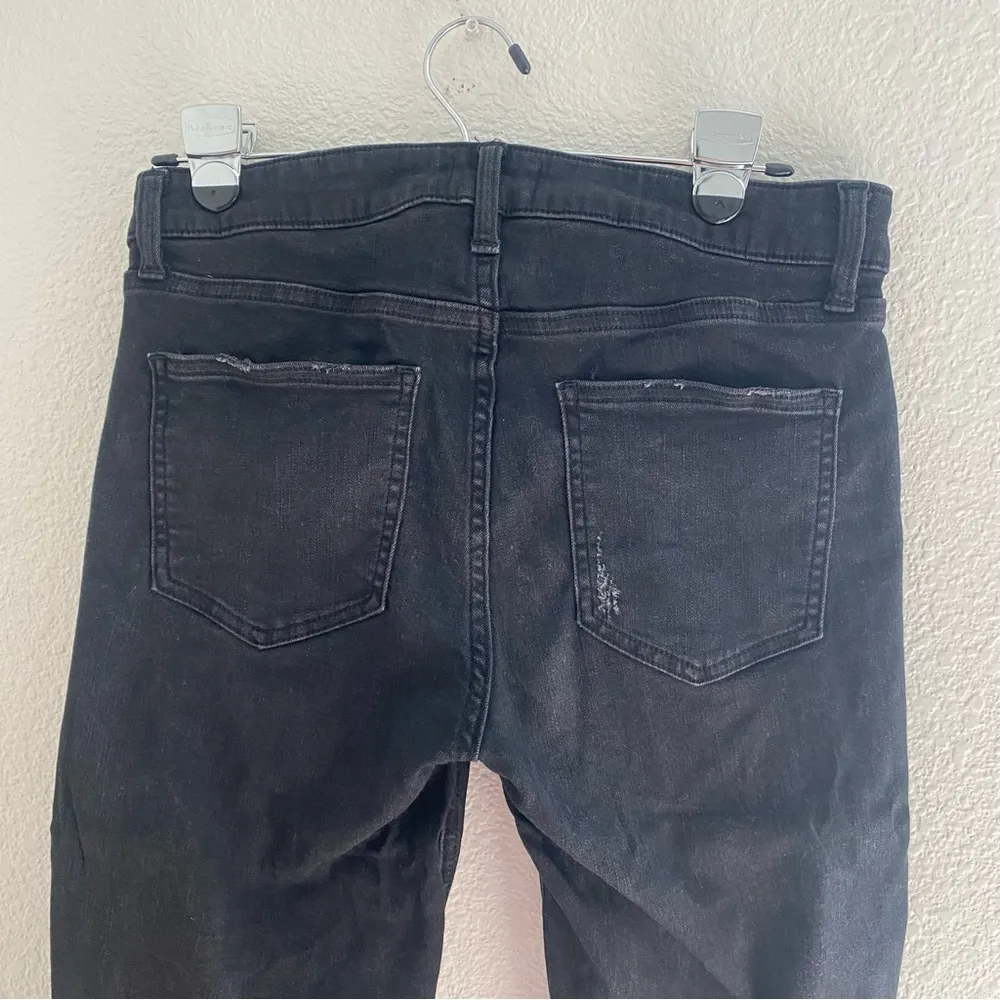 Pistola Faded Black Mid-Rise 10" Skinny Jeans
Style P6632BEM-MID Revolve Size 28 - Image 7