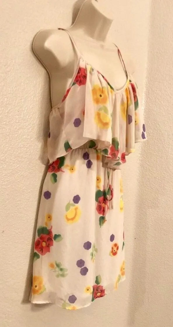 NWOT Beautiful Floral  Dress. Sz S - Image 2