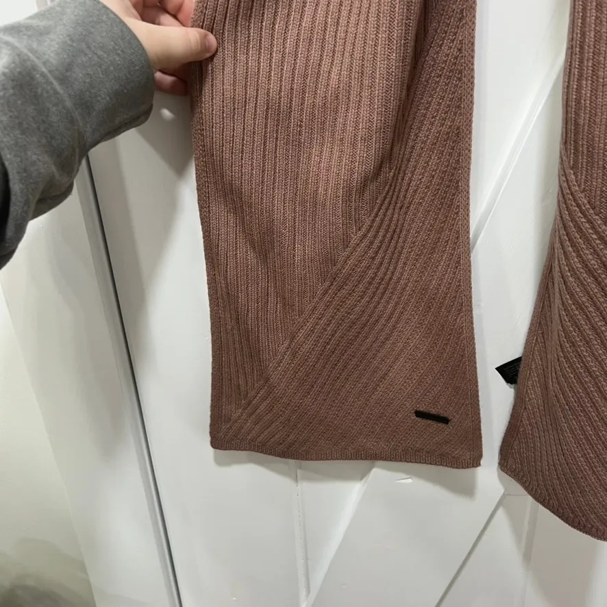 All Saints NWT Dusty Pink Winter Wear Accessories Wool Blend Ribbed Narrow Scarf - Image 2