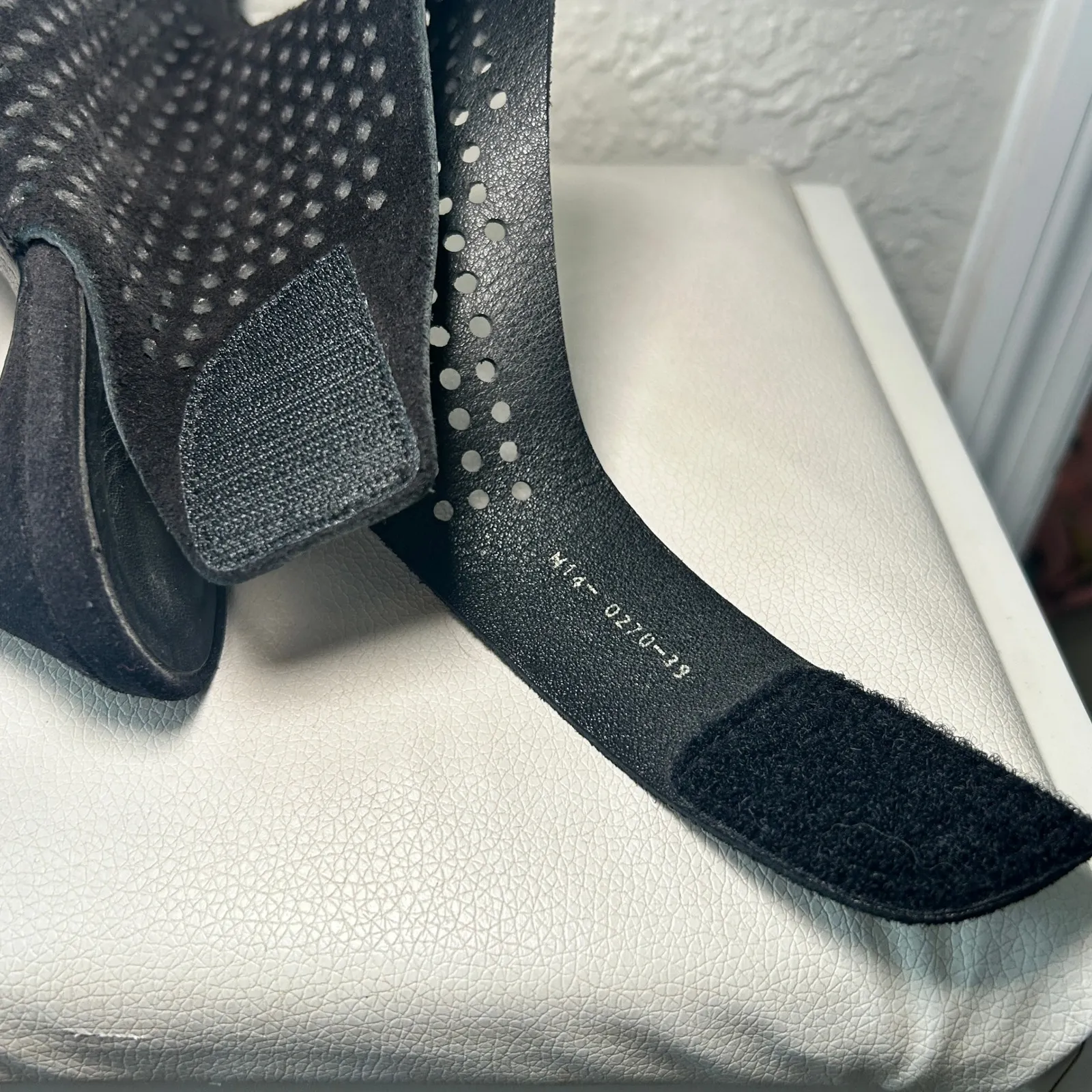 Pedro Garcia Sofia Black Suede Leather Peep Toe Heels‎ Slingback Perforated Sz 9 - Image 8