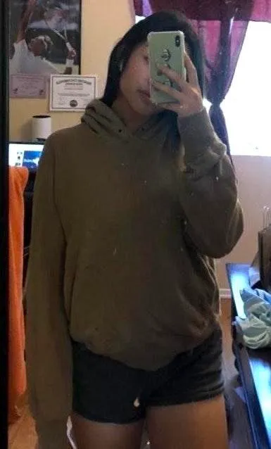 Uniqlo Hoodie - Image 3