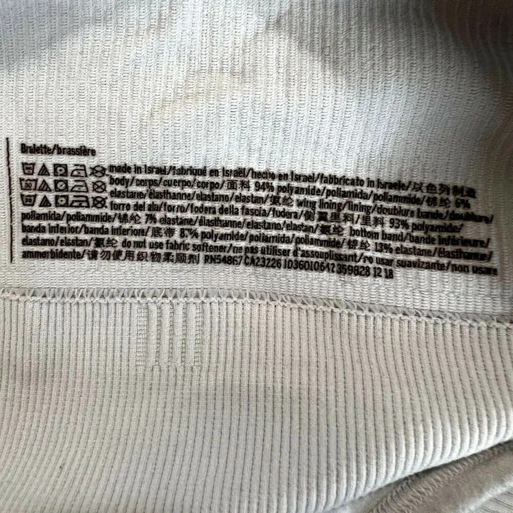 Victoria's Secret Sport White Tank Top - Image 8