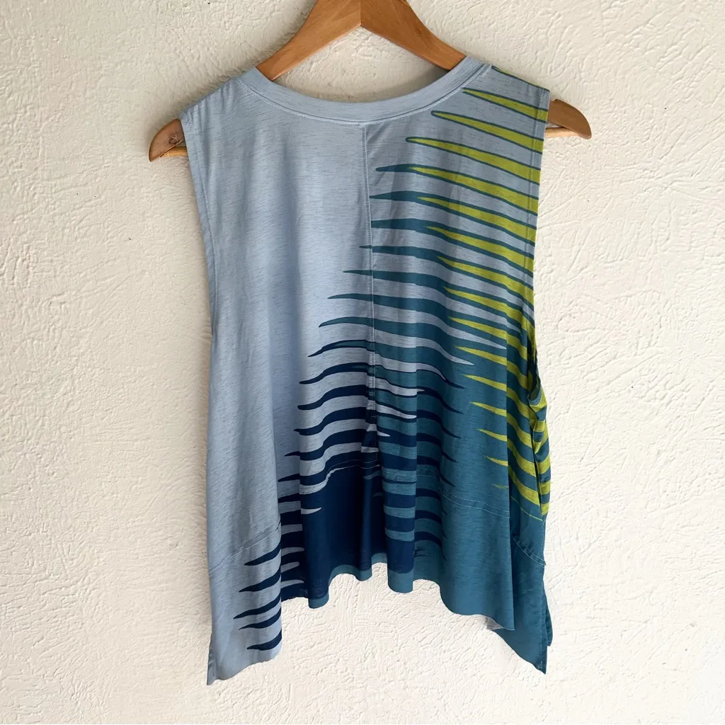 Free People Movement Tempo Printed Tank Blue Large - Image 6