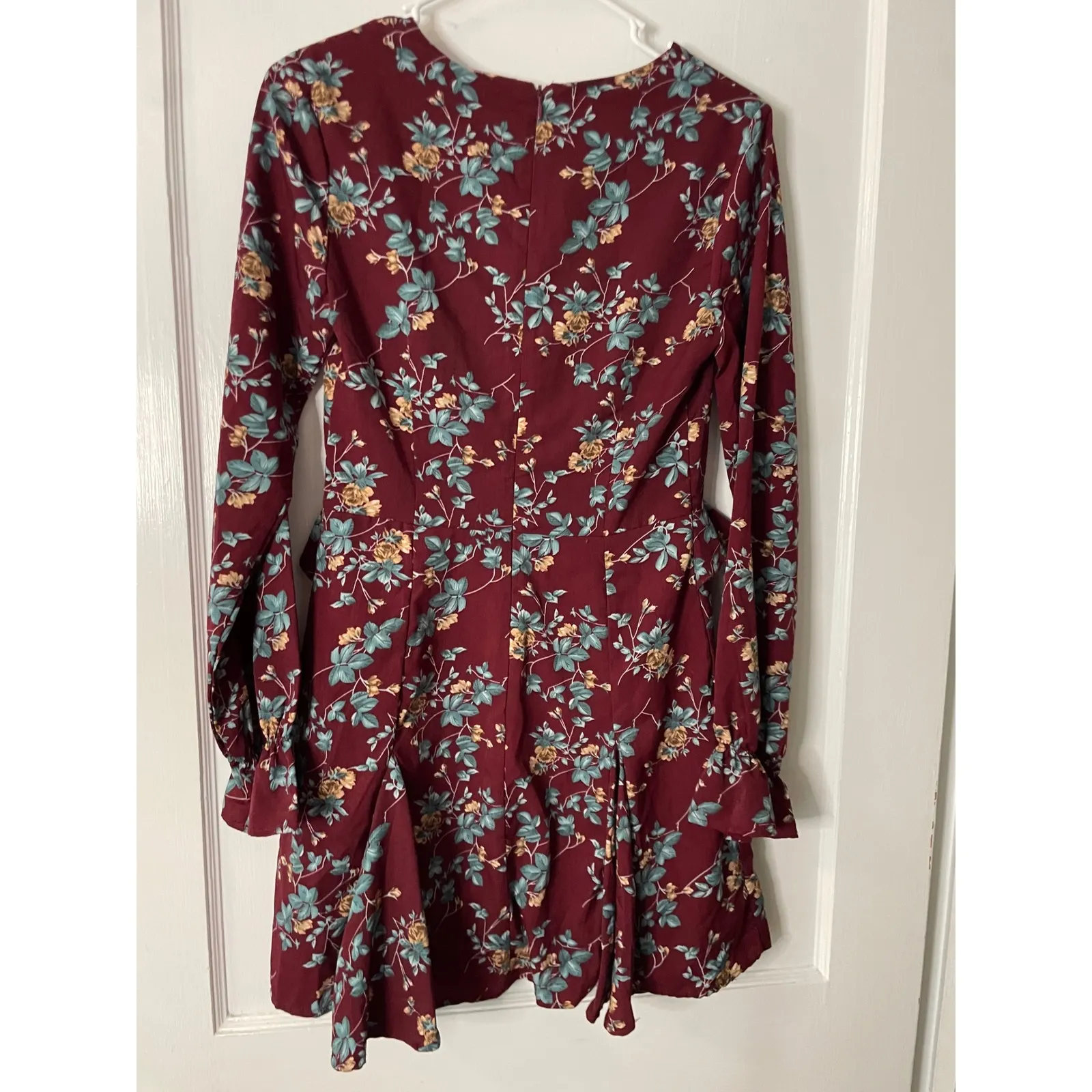 Show Po Wine Floral Long Sleeve Ruffle Mini Dress Red Size 6 - Image 5