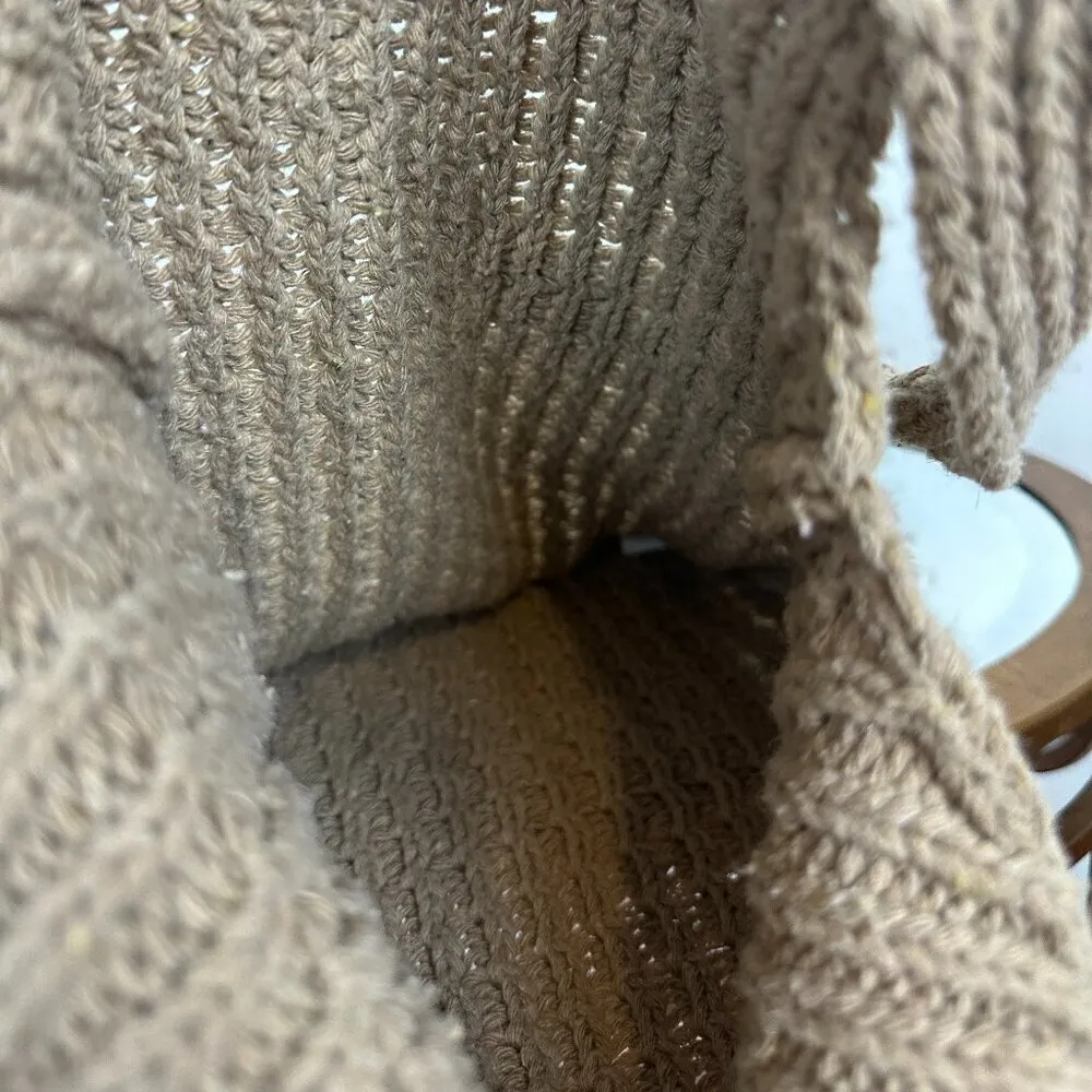 Amazon Hand Crocheted Shoulder Beach Bag in Khaki - Image 5