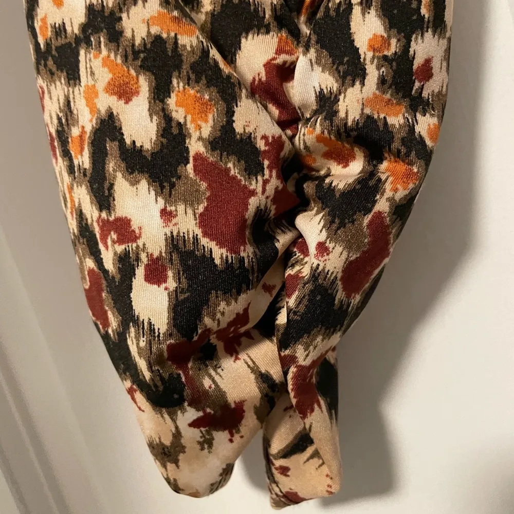 Notations Long Sleeve Abstract Cream Red Orange Scoop Neck Tunic Size Medium - Image 5