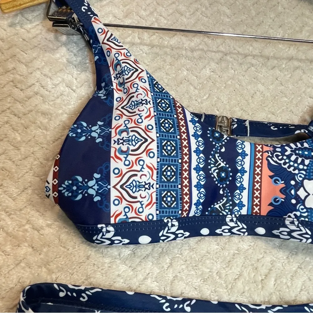 Reversible Blue Boho Chic Euro Summer Triangle Bikini top & bottom size small - Image 4