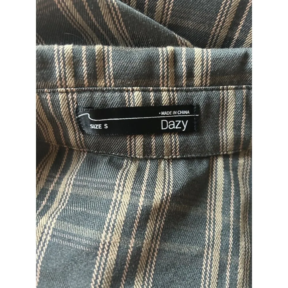 Dazy Green and Brown Button Up Long Sleeve Top - Image 5