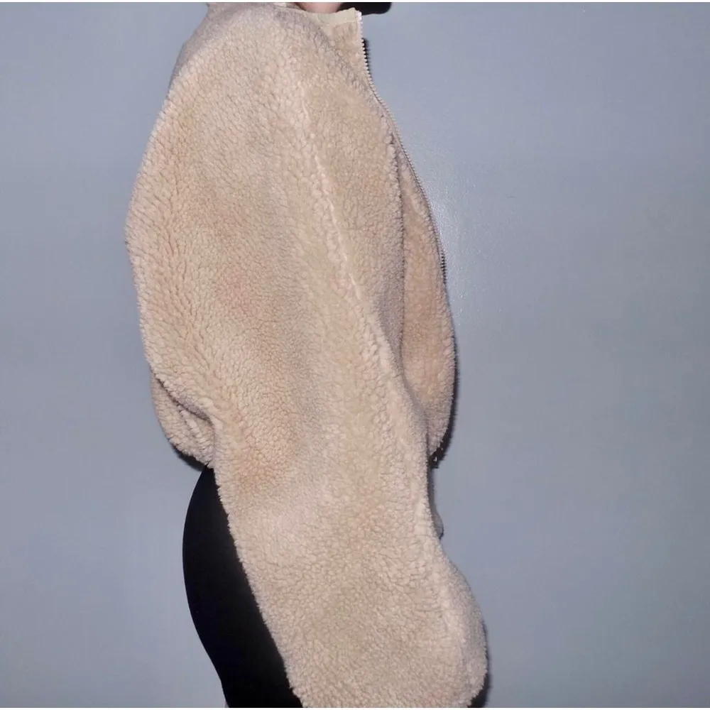 None Cropped sheep jacket - Image 3