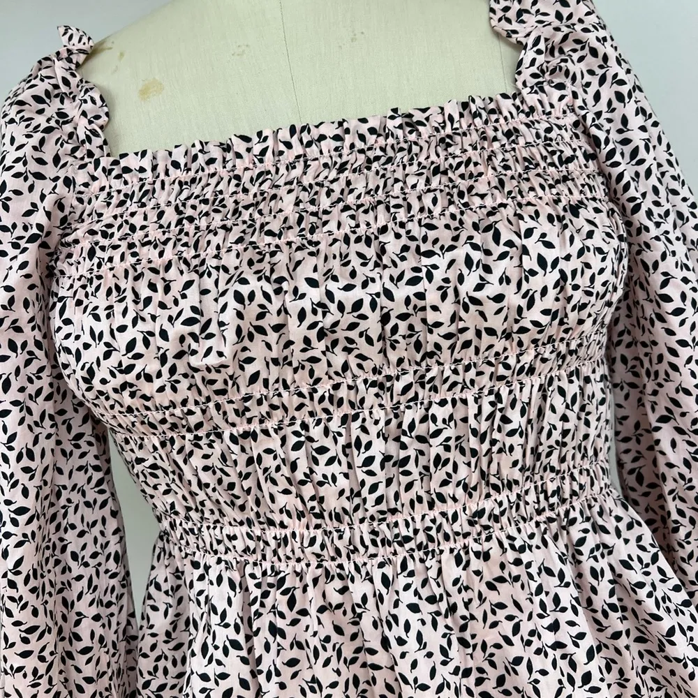 Women's Balloon 3/4 Sleeve Smocked Peplum Top M - Image 3