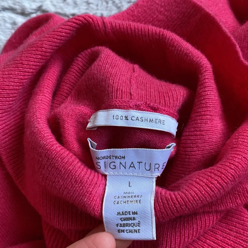 Nordstrom Signature 100% Cashmere Turtleneck Lightweight Sweater - Image 4