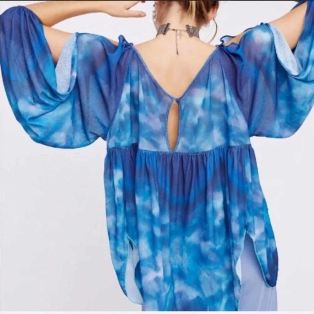 Free People Mystic Tie Dye Top- Blue Small - Image 3
