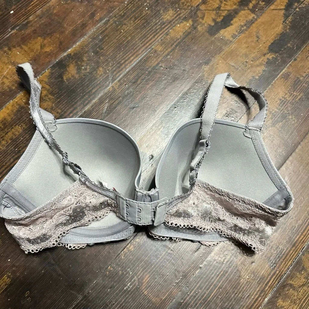 Panache gray lacy 32DD full figure luxe everyday  top - Image 2