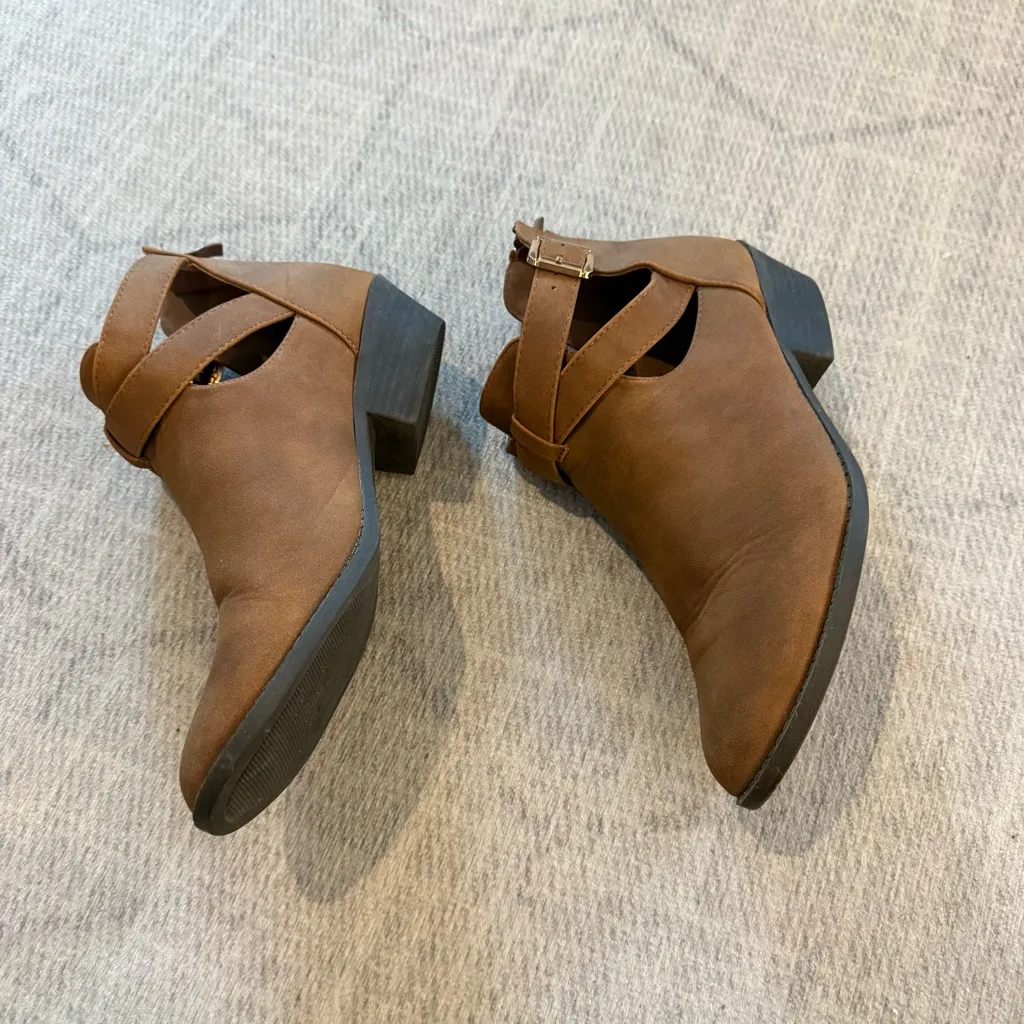 Top Moda Brown Ankle Boots with Buckle Detail 9 - Image 3