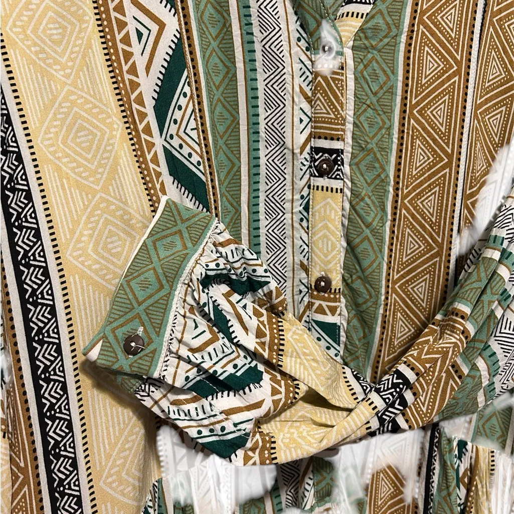 Medium Easel Aztec Patterned Women's Top - Image 4