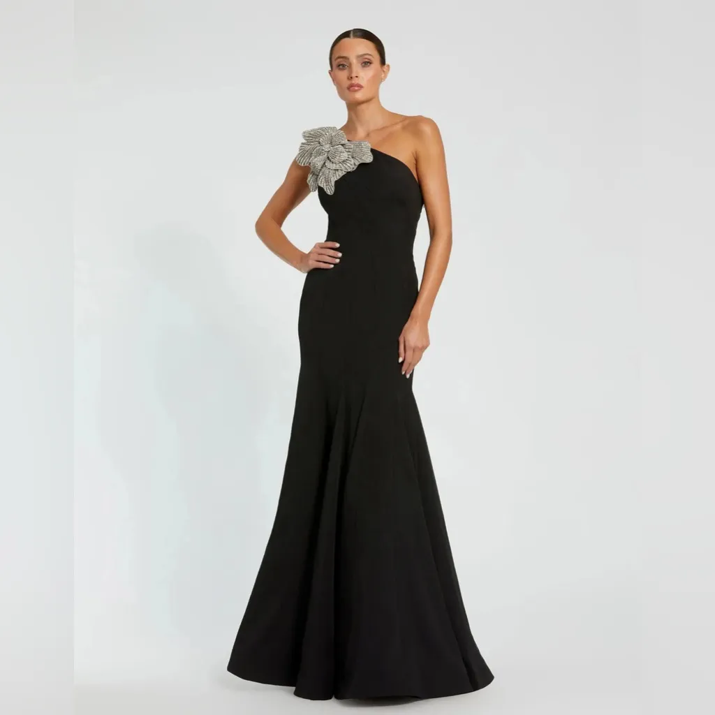 Mac Duggal Black Crepe One Shoulder Gown With Crystal Flower - Image 8