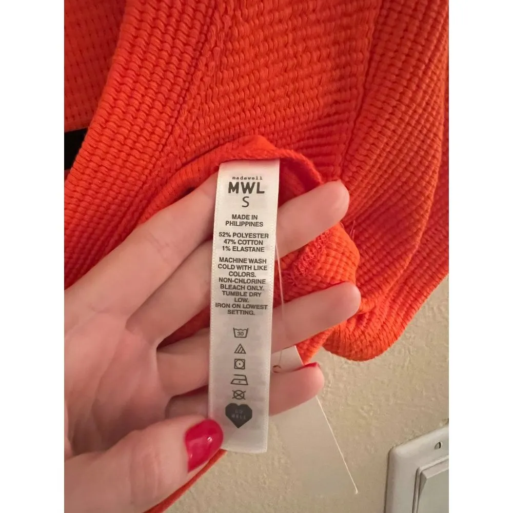 Madewell V-Neck Crop Tee [C-4] - Image 6