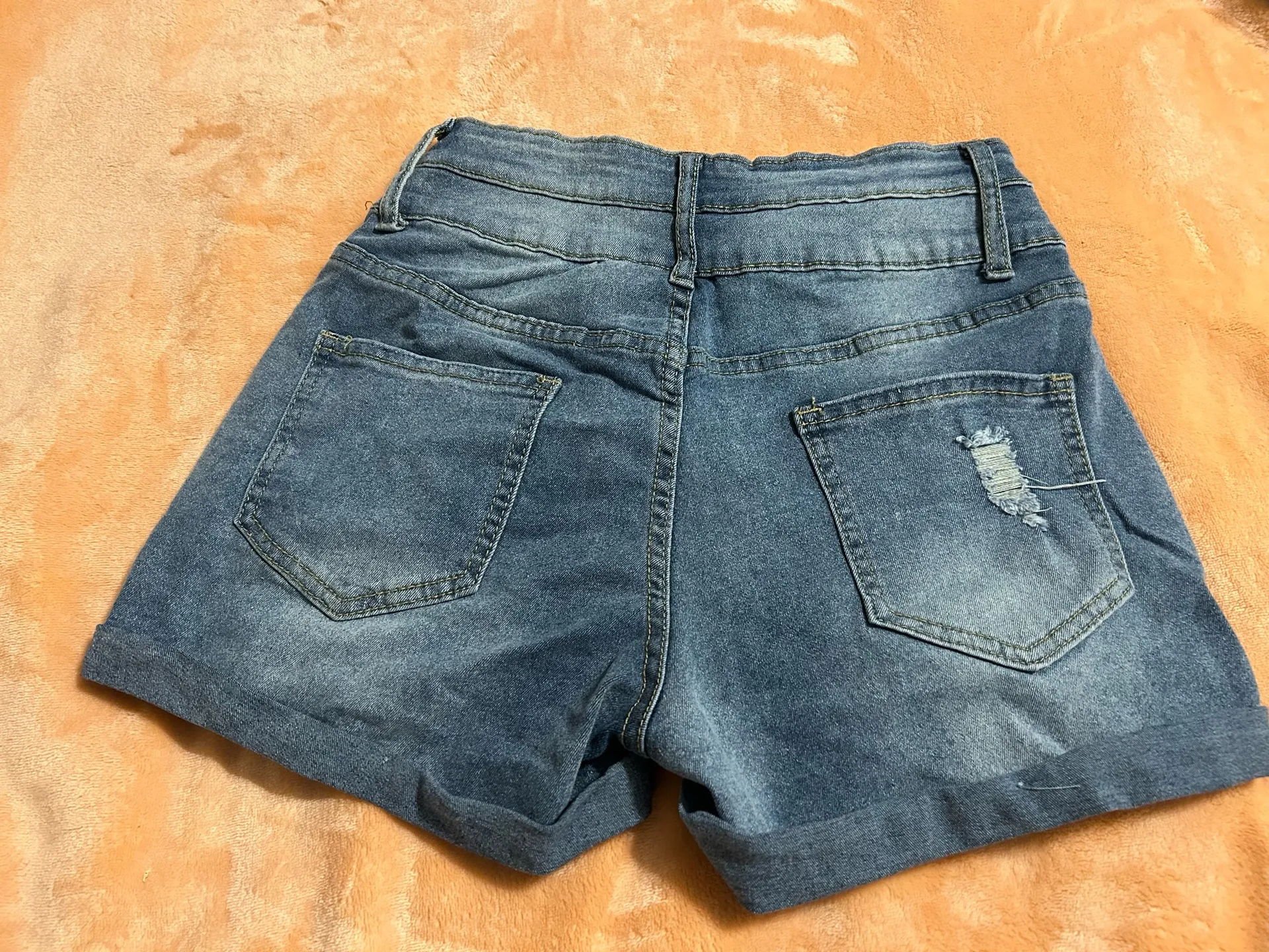 High waisted cuff jean shorts Blue - Image 2