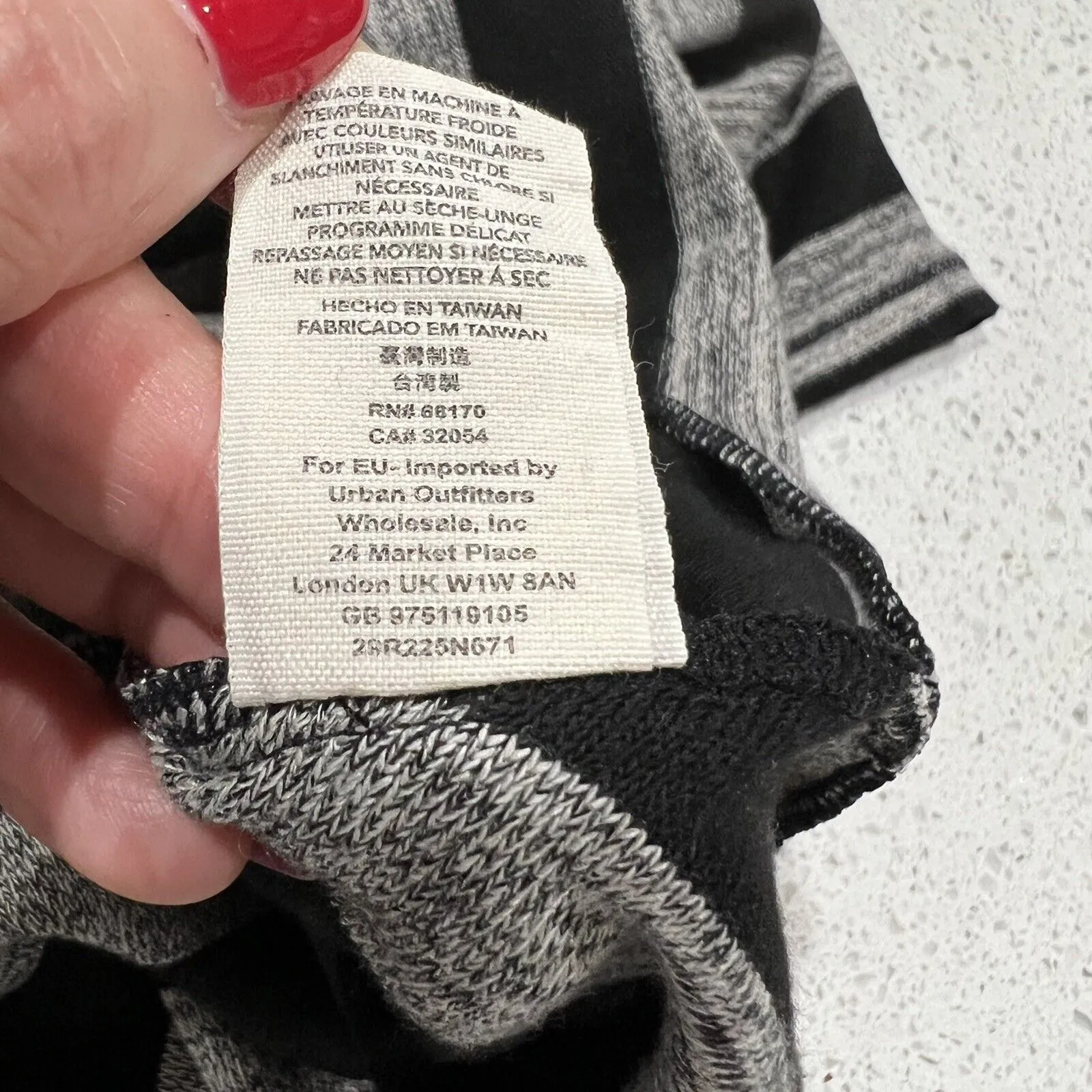 Free People Beach XS Maxi Cover Up Dress Black Gray Chevron Long Sleeve Hooded - Image 6