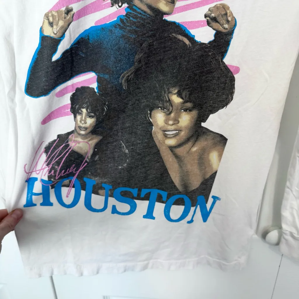 REVOLVE DAYDREAMER Whitney Houston Dance With Somebody Tee SMALL - Image 7