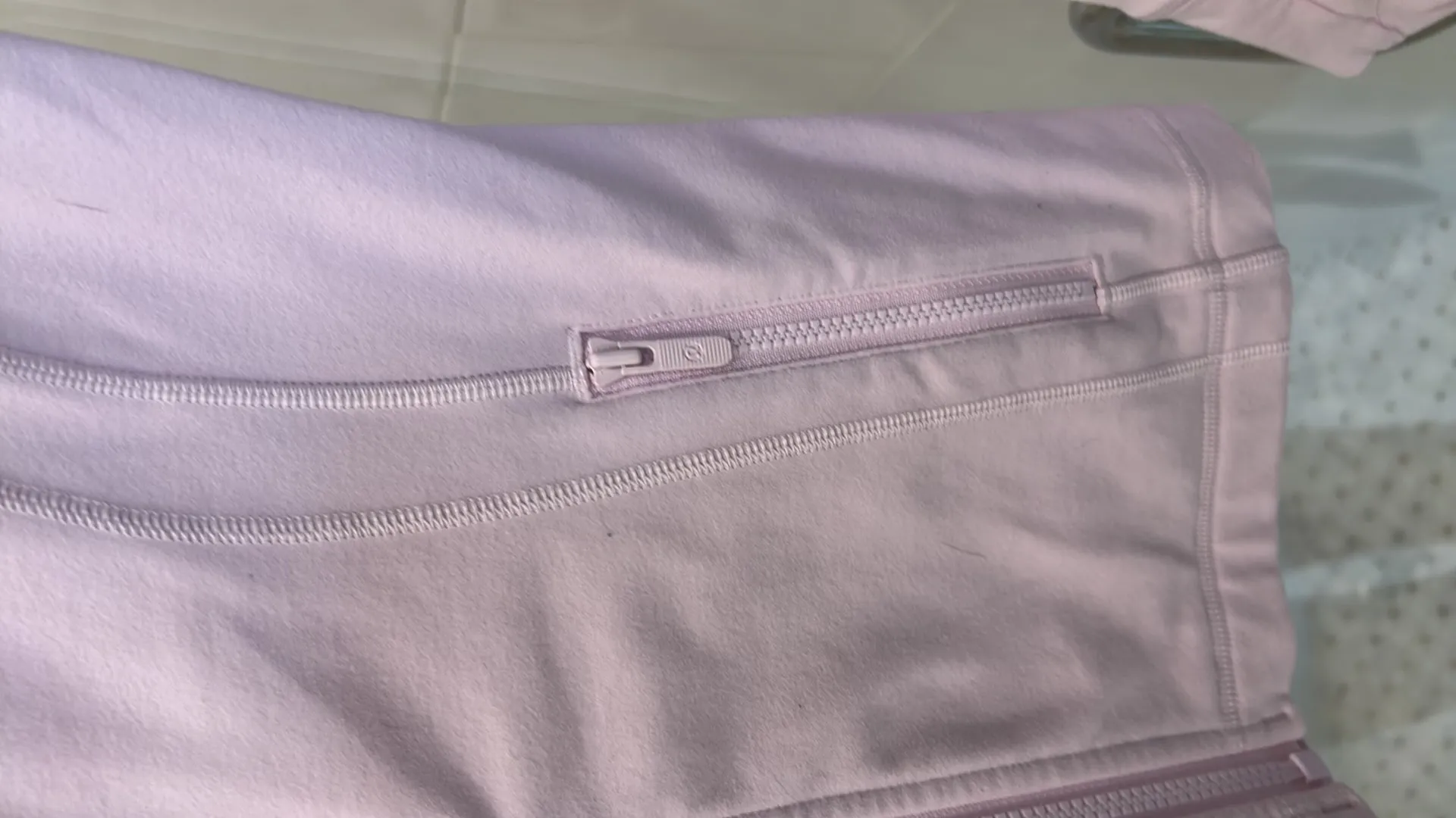 Lululemon  define jacket - Image 4