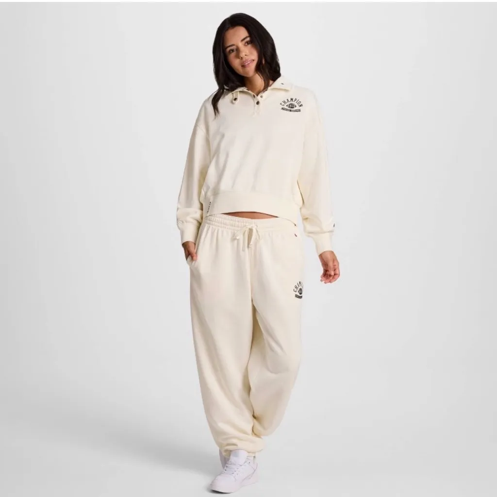 Champion Women's Off-White Hoodie - Image 3