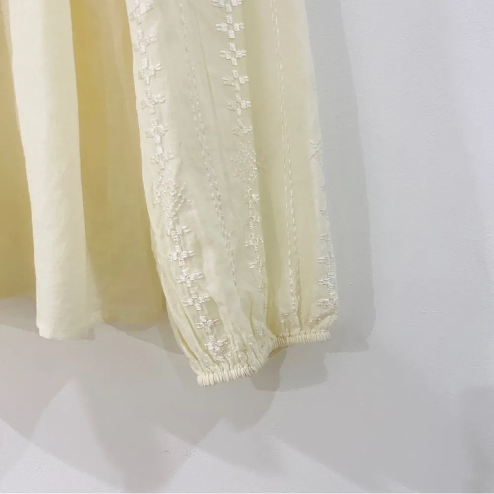 Matta NYC 100% cotton embroidery designs peasant blouse in cream Size XS - Image 9