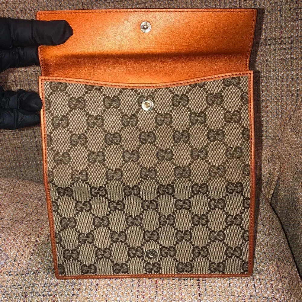 GUCCI GG Monogram Canvas & Leather Heart Clasp Full Length Continental Wallet - Image 7