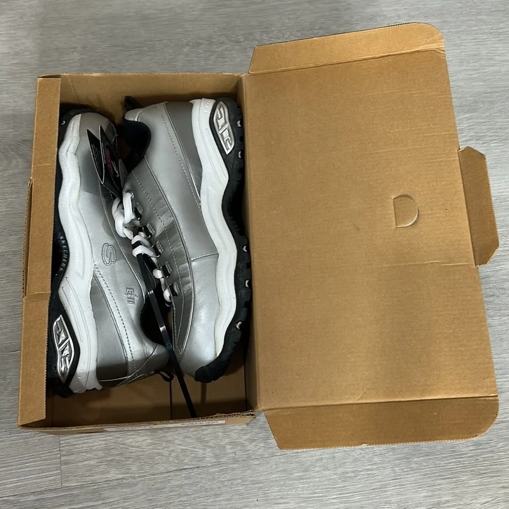 nib // Sketchers women’s steel toe work shoes electrical hazard heavy duty - Image 9