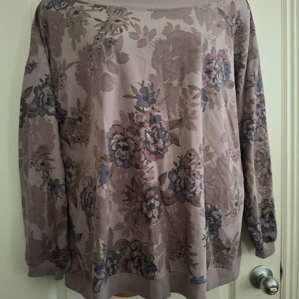 Maurices Sz 2 Floral Patterned Sweater - Image 4