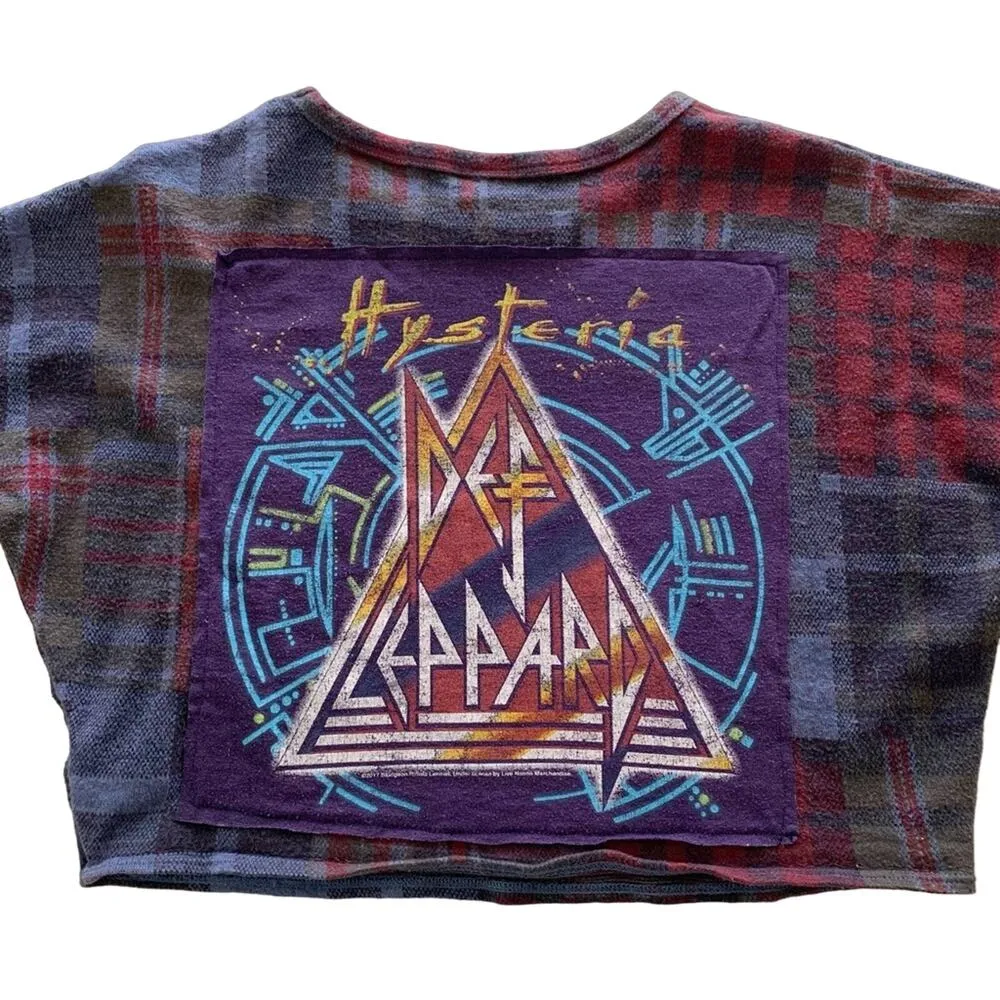 Via Penny Lane Reworked Apparel | Def Leppard Graphic Plaid Long Sleeve Crop Top Blue Size 4 - Image 2