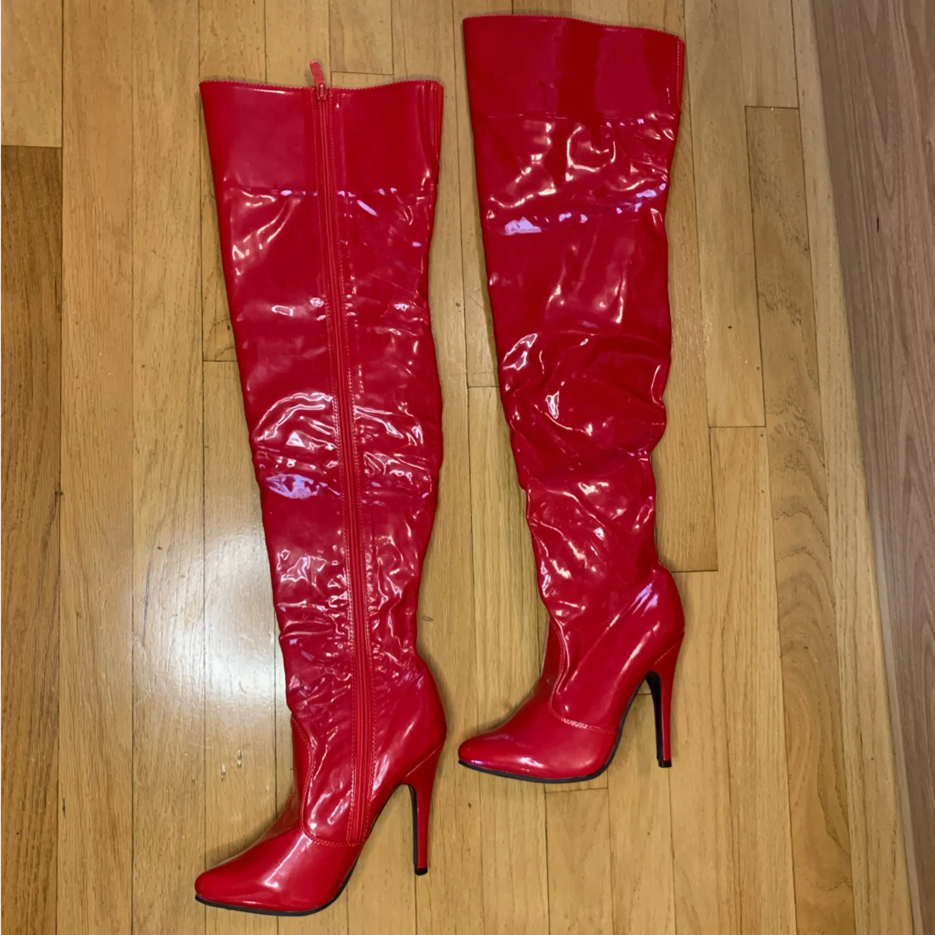 Ellie Thigh High Red High Heel Boots - Size 7 - Image 2