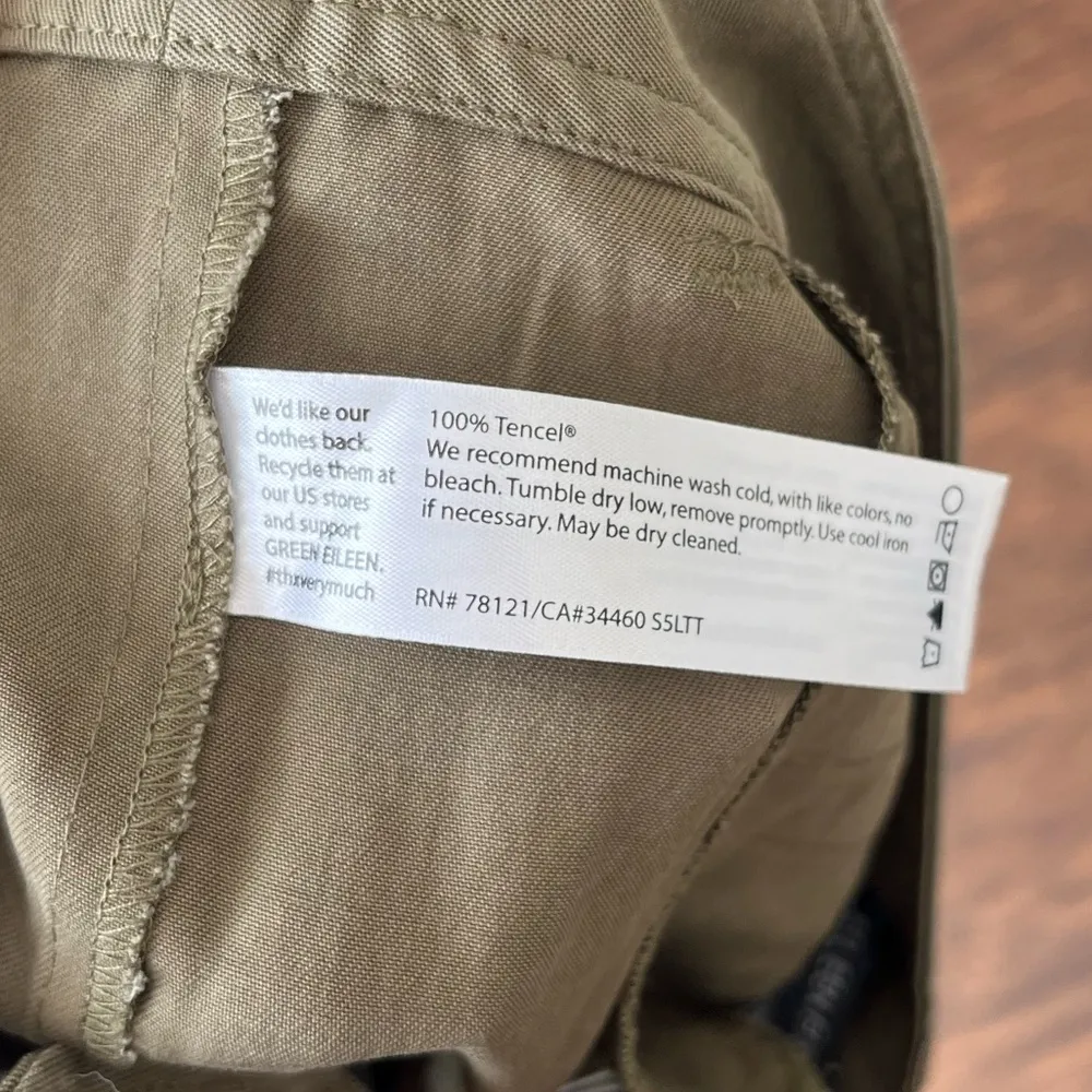 Eileen Fisher Tapered Tencel Casual Summer Shorts Olive Size Large NEW - Image 8