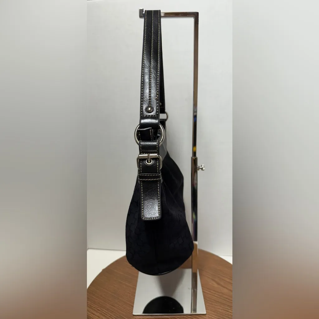 Nine West Vintage Y2K Shoulder Bag w Textured Fabric Zip Closure/Match Case Inc - Image 2