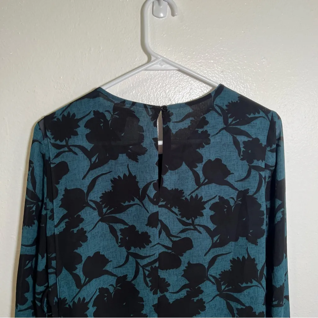Forever 21 Contemporary Blouse Green Black Floral Wrap Side S - Image 7
