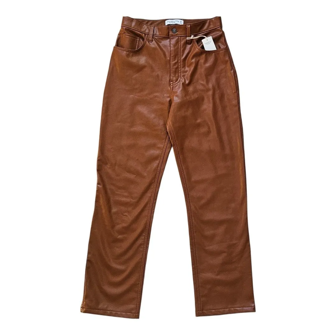 Abercrombie & Fitch‎ 90s Straight Vegan Leather High Rise Pants 28/6 Short - Image 5
