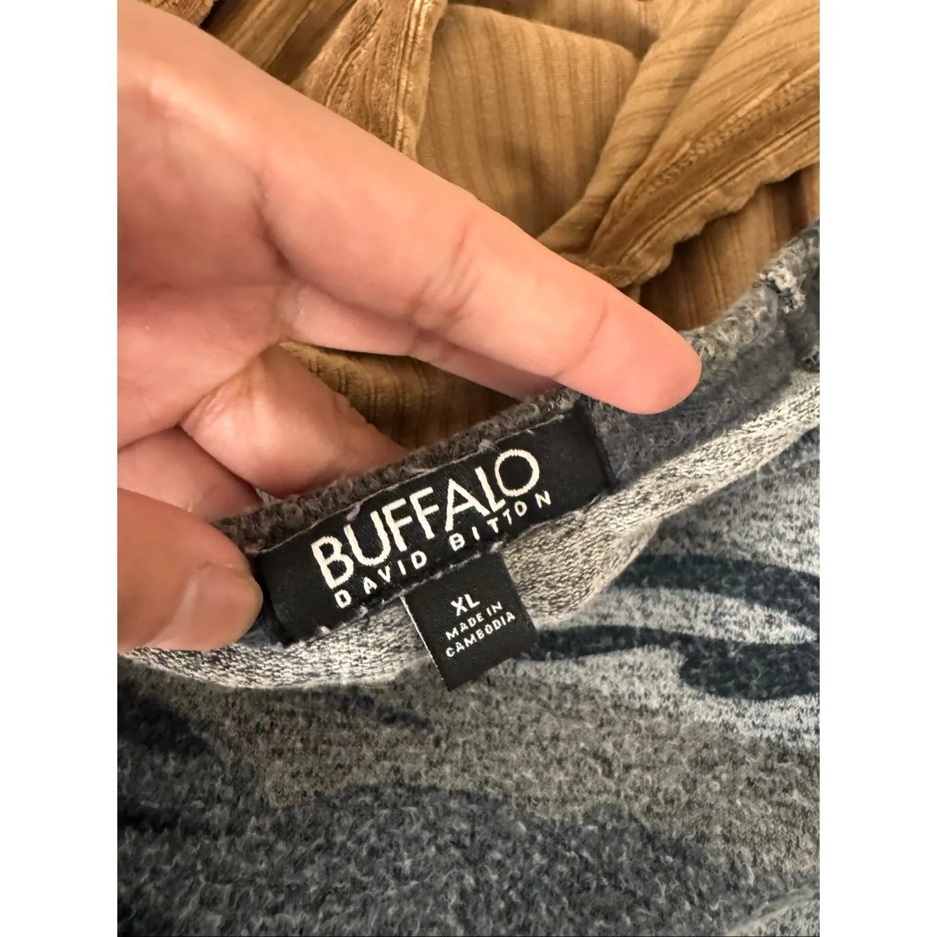 Buffalo David Bitton Gray Camo Lightweight Knit Sweater Women’s XL Long Sleeve P - Image 6