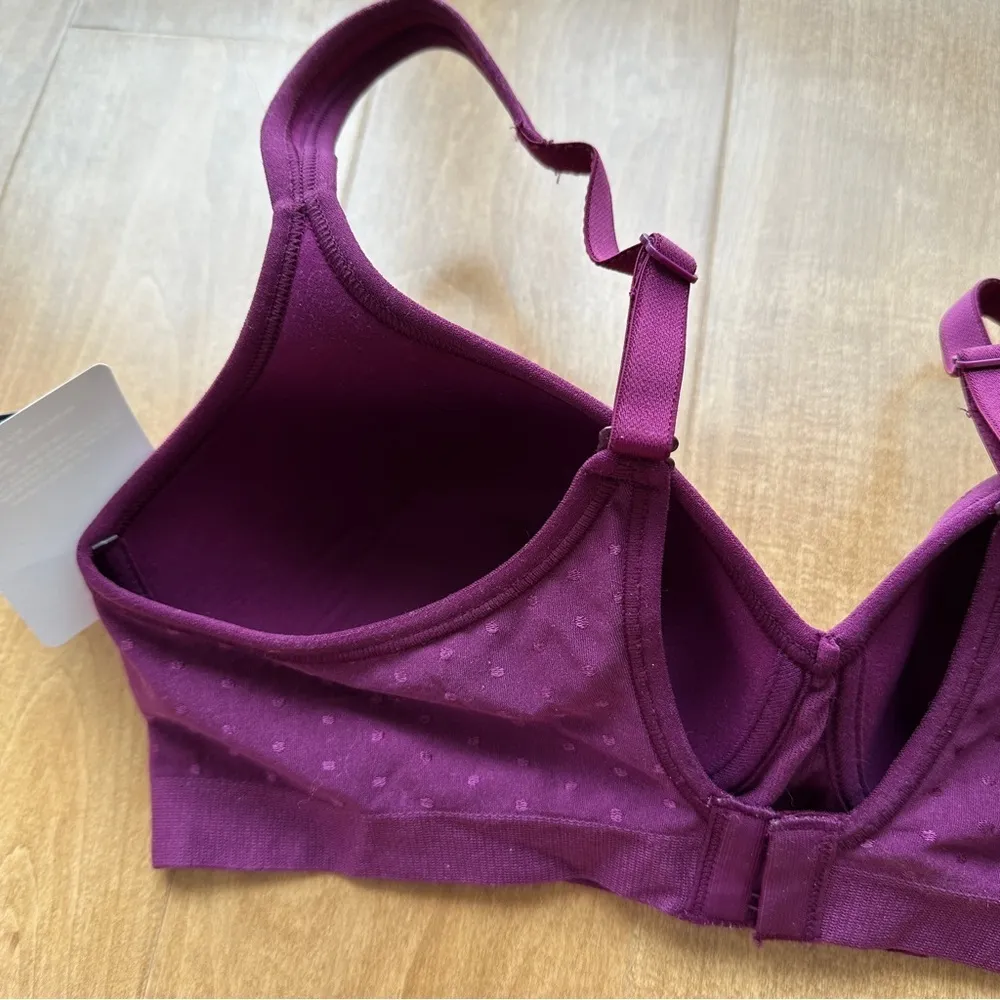 Beauty By Bali Women's Foam Wirefree Bra Size 38B - Plum Purple Polka Dot - Image 11
