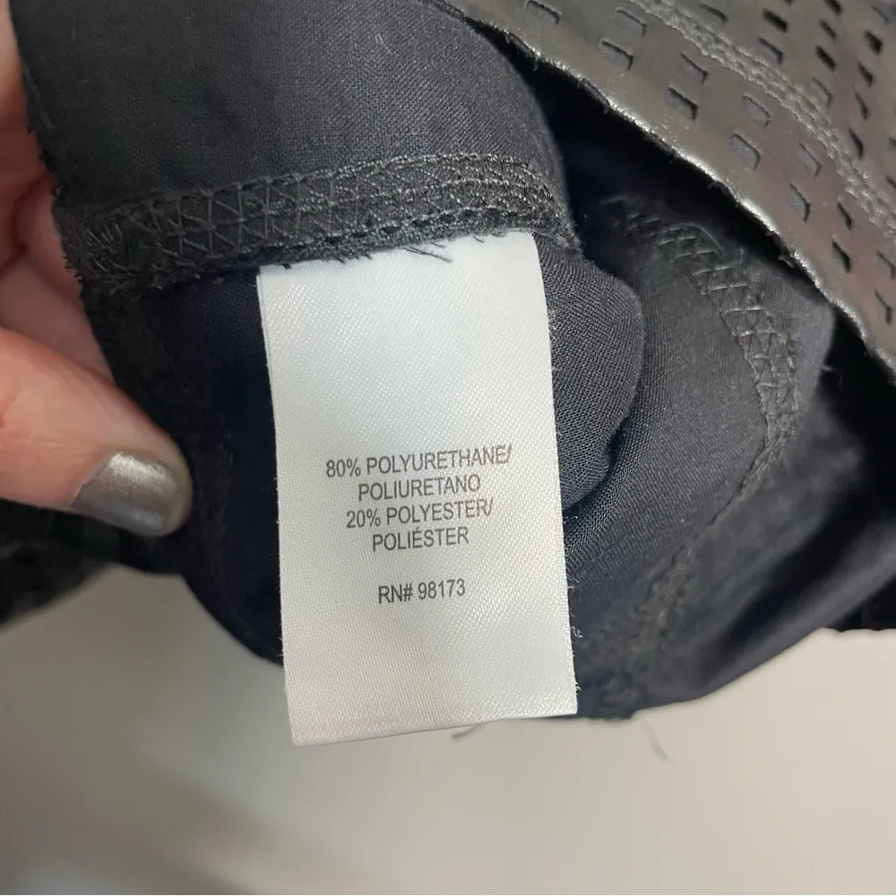 W by Worth Faux Leather Zip black Vest - Image 3