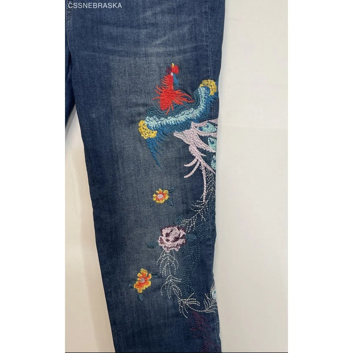 Free People Mult Embroidered Bird High Rise Raw Hem Denim Skinny Jeans - Size 29 - Image 2