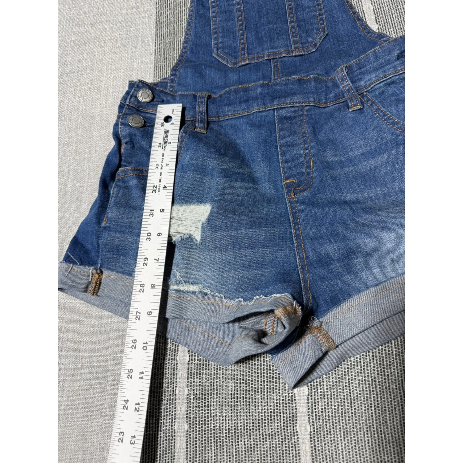PacoSun Denim Overalls Shorts Women Blue Distressed Cuffed Rolled Size 25 - Image 2
